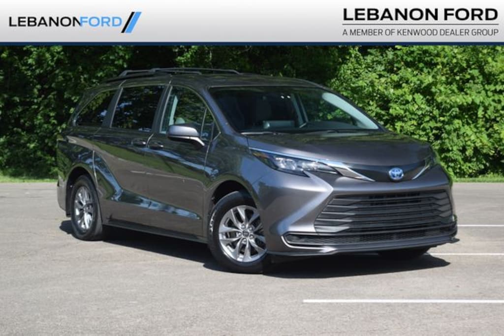 Used 2024 Toyota Sienna LE 8 Passenger Van Passenger Van