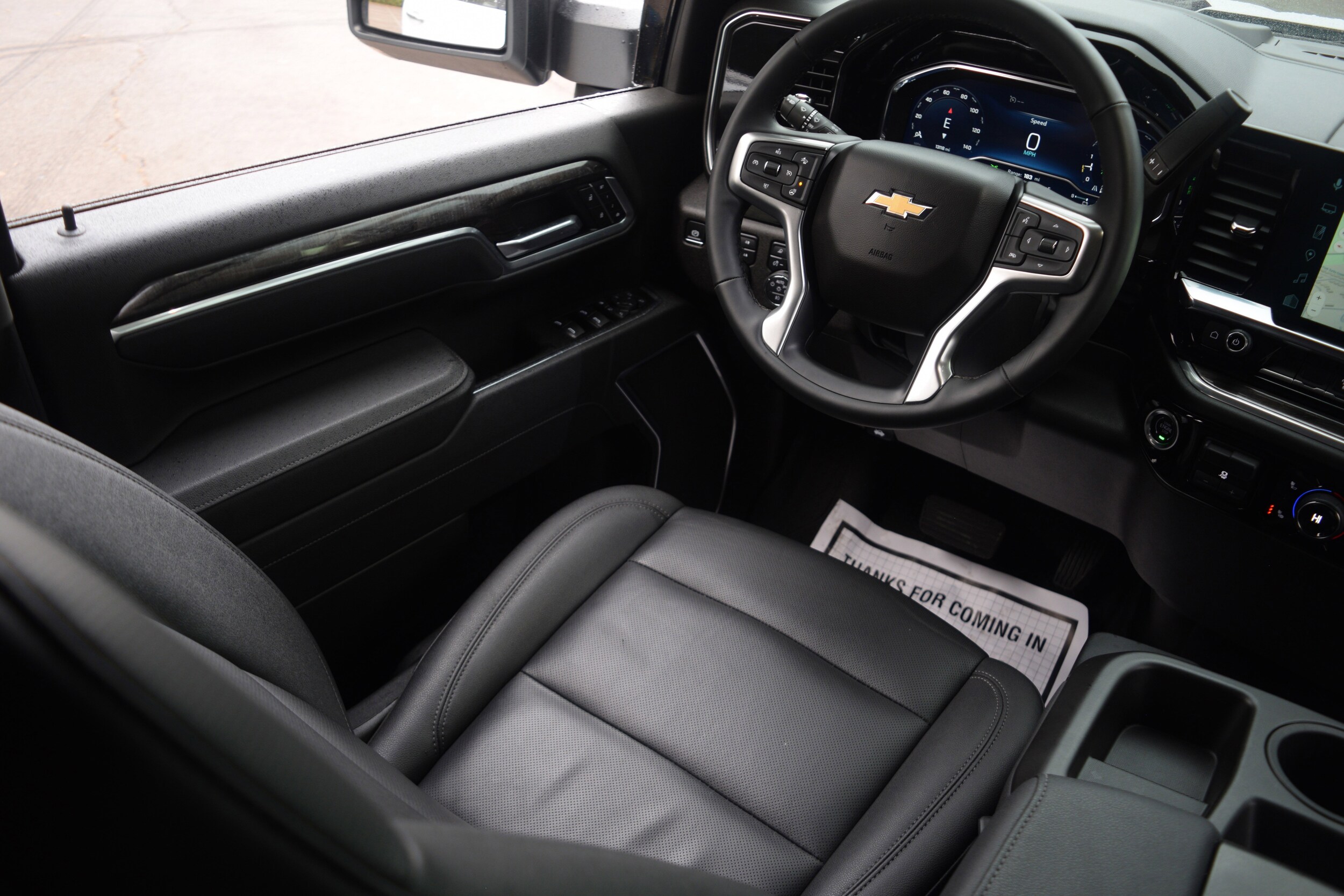 2025 Chevrolet Silverado 3500HD LTZ photo 2