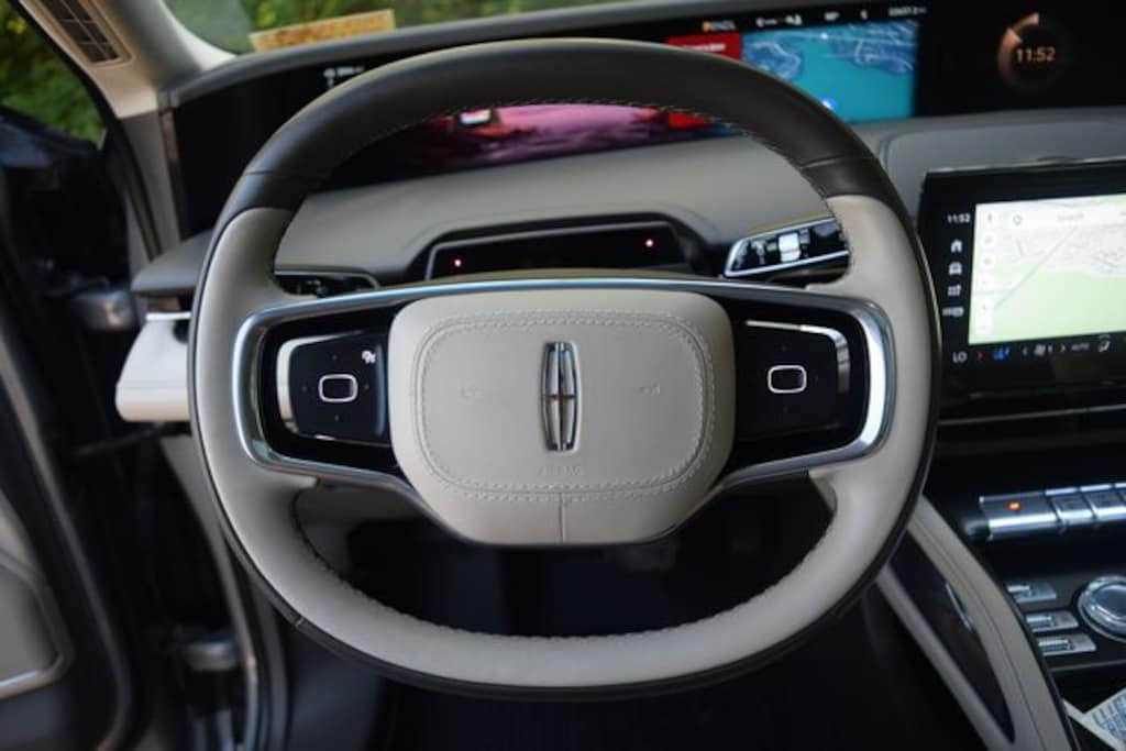 Used 2024 Lincoln Nautilus Premiere SUV
