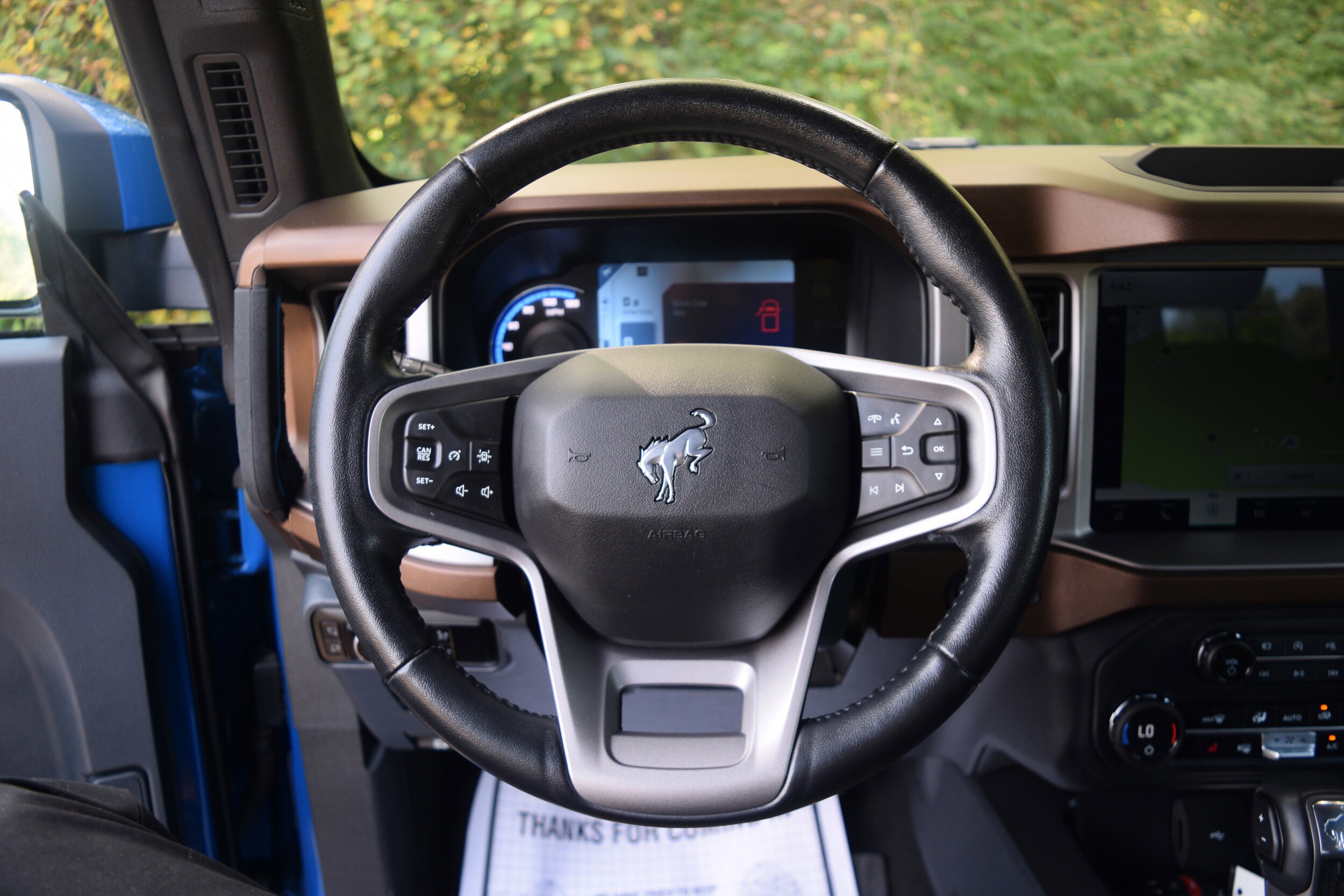 2023 Ford Bronco Outer Banks photo 4
