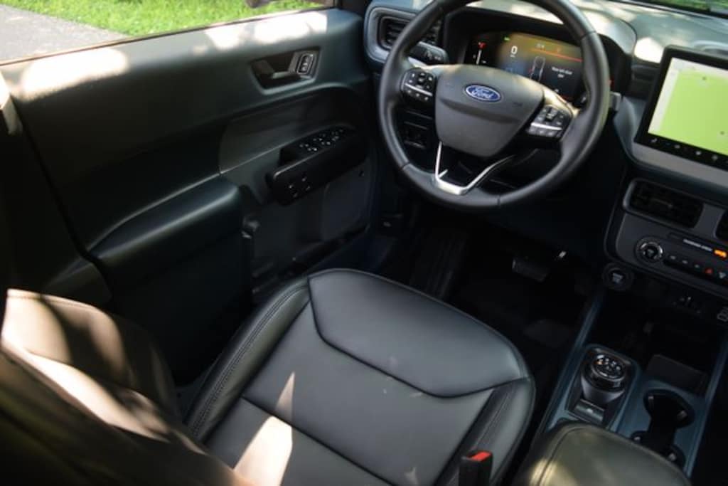Used 2025 Ford Maverick Lariat Truck SuperCrew
