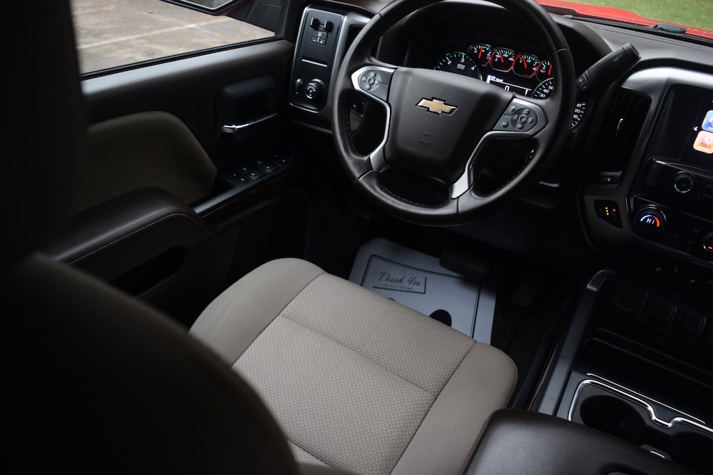 Used 2016 Chevrolet Silverado 1500 LT w/1LT Truck Crew Cab