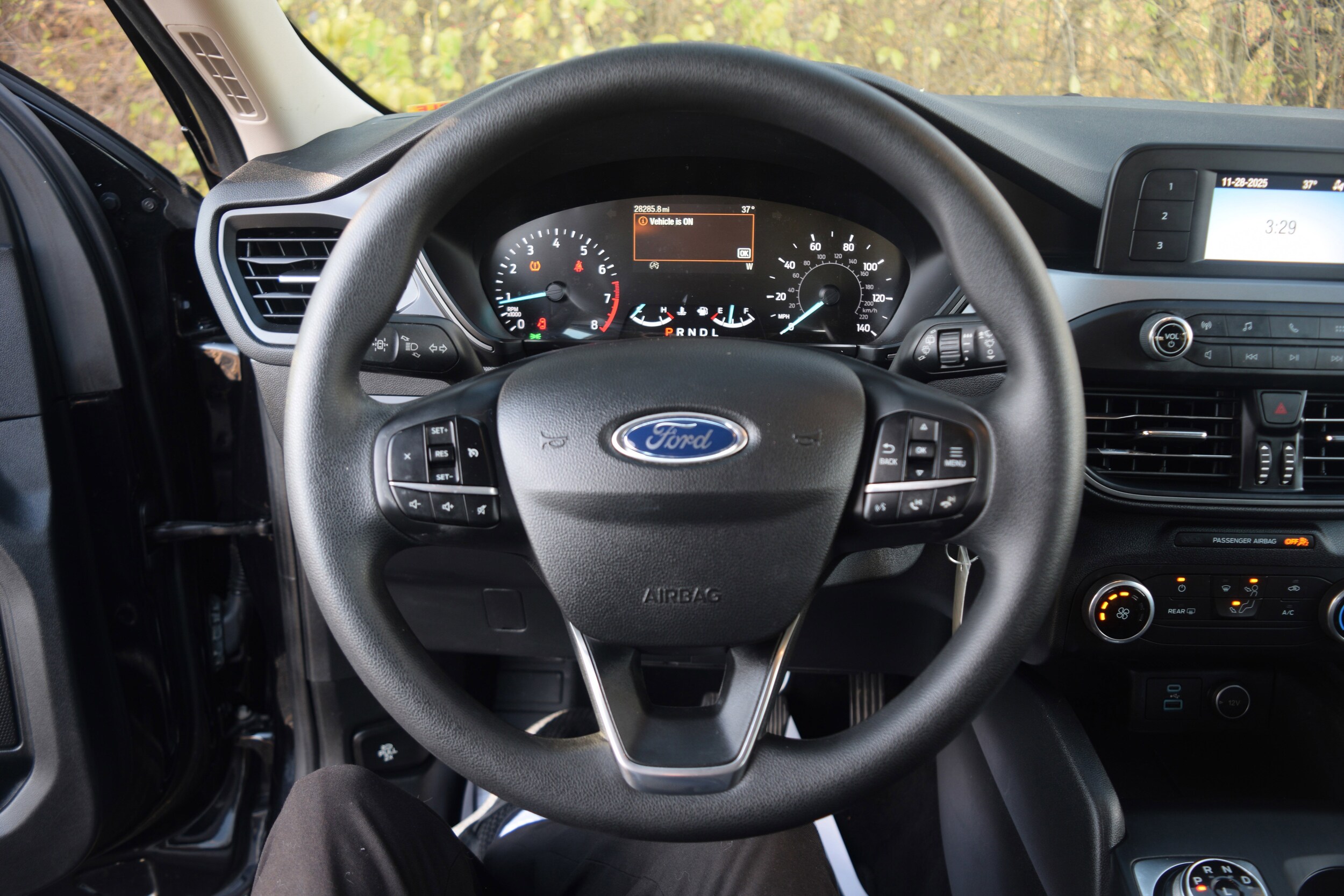 2020 Ford Escape S photo 3