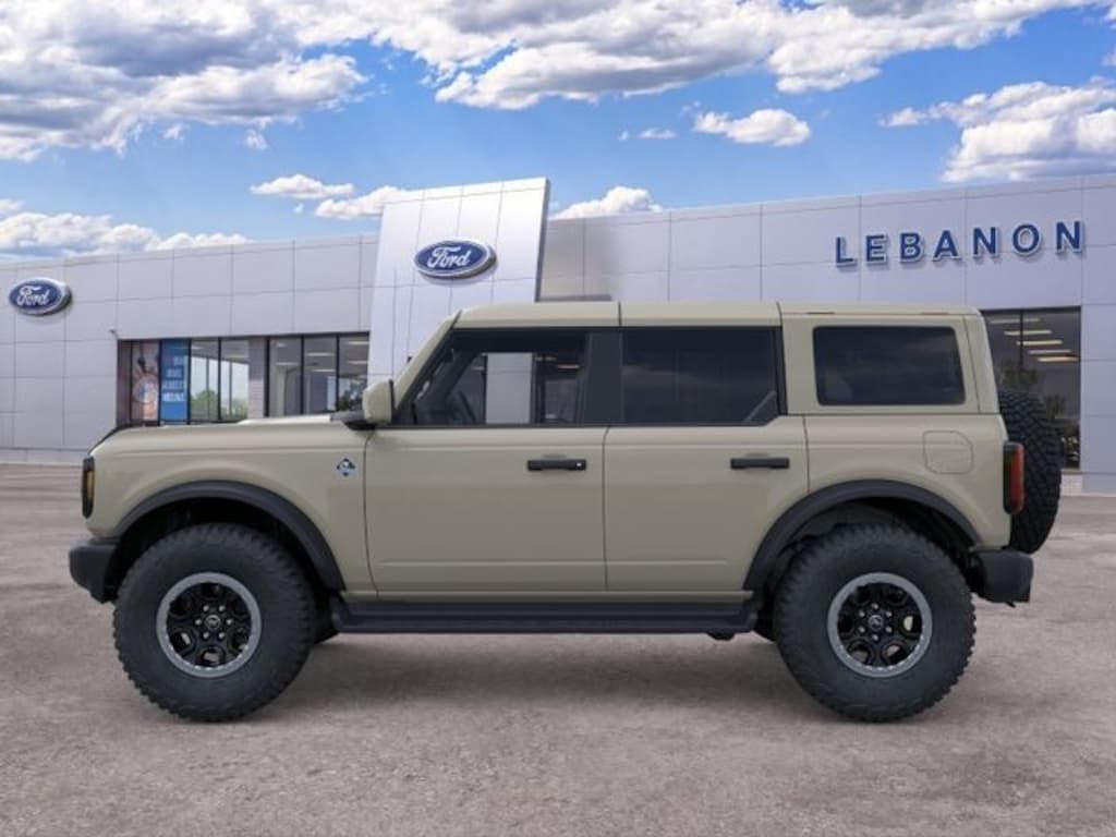 New 2026 Ford Bronco Outer Banks SUV