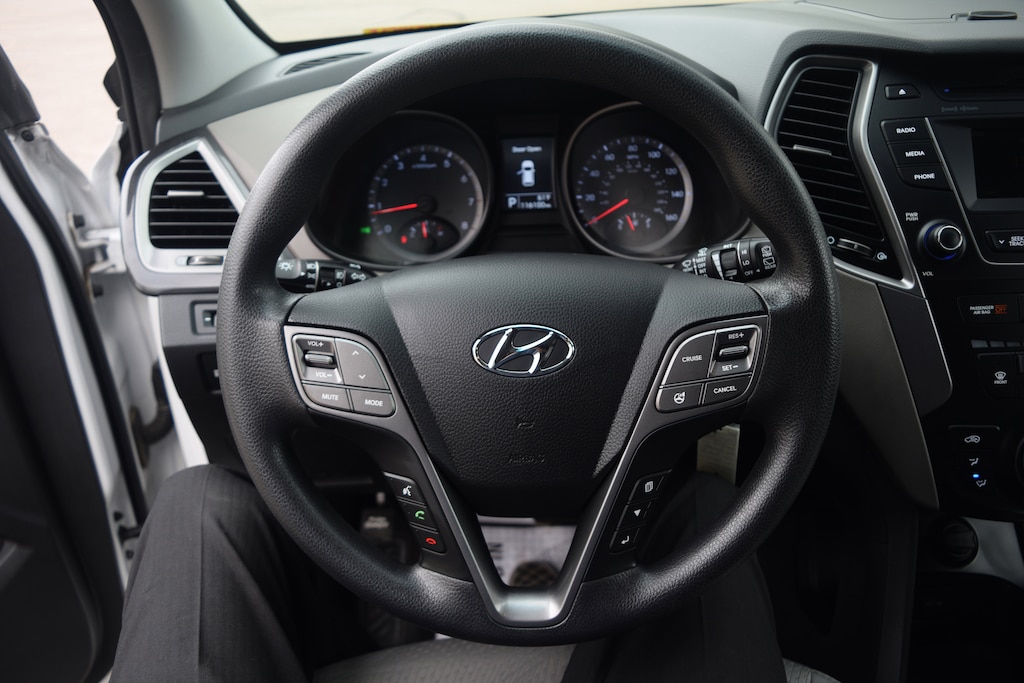 Used 2015 Hyundai Santa Fe Sport 2.4L SUV