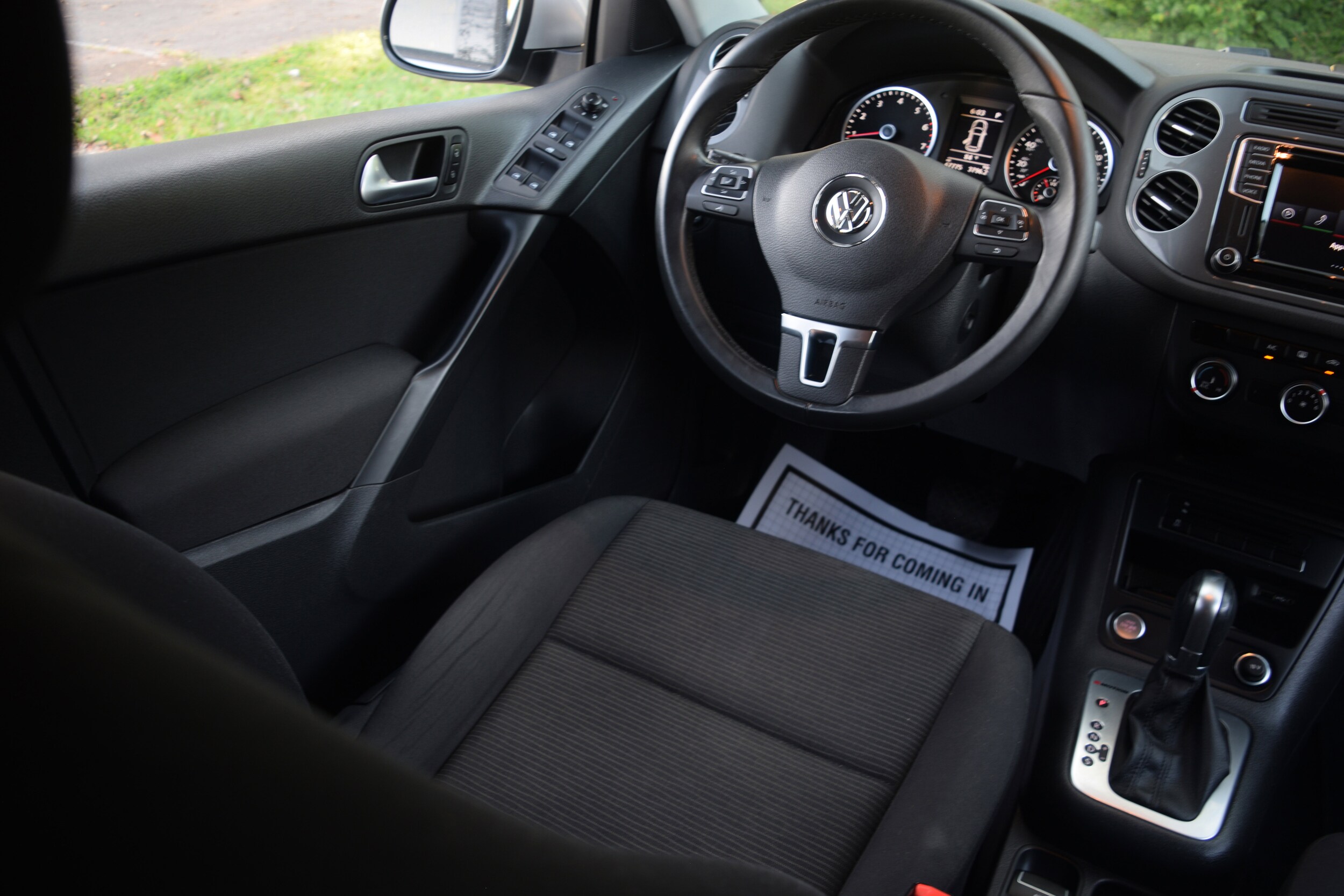 2017 Volkswagen Tiguan Limited photo 2