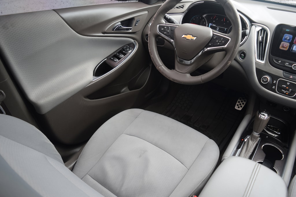 Used 2016 Chevrolet Malibu LT w/1LT Sedan