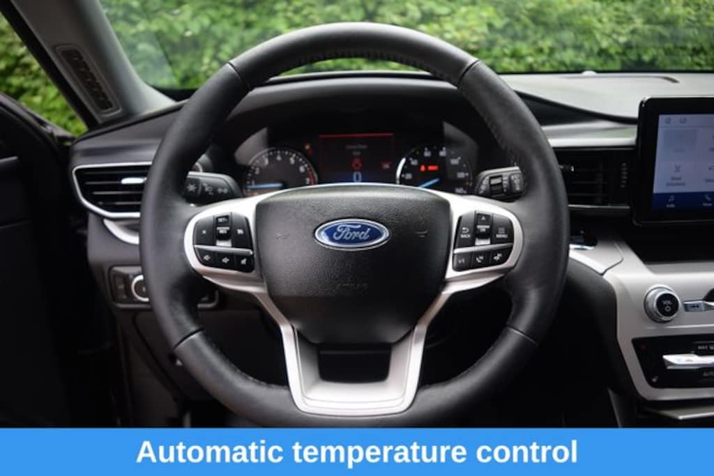 Used 2024 Ford Explorer XLT SUV