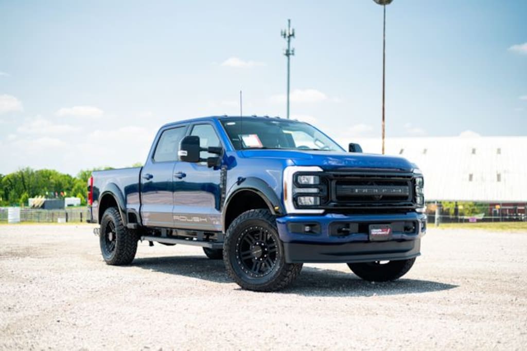 New 2026 Ford F-250SD Lariat Truck Crew Cab