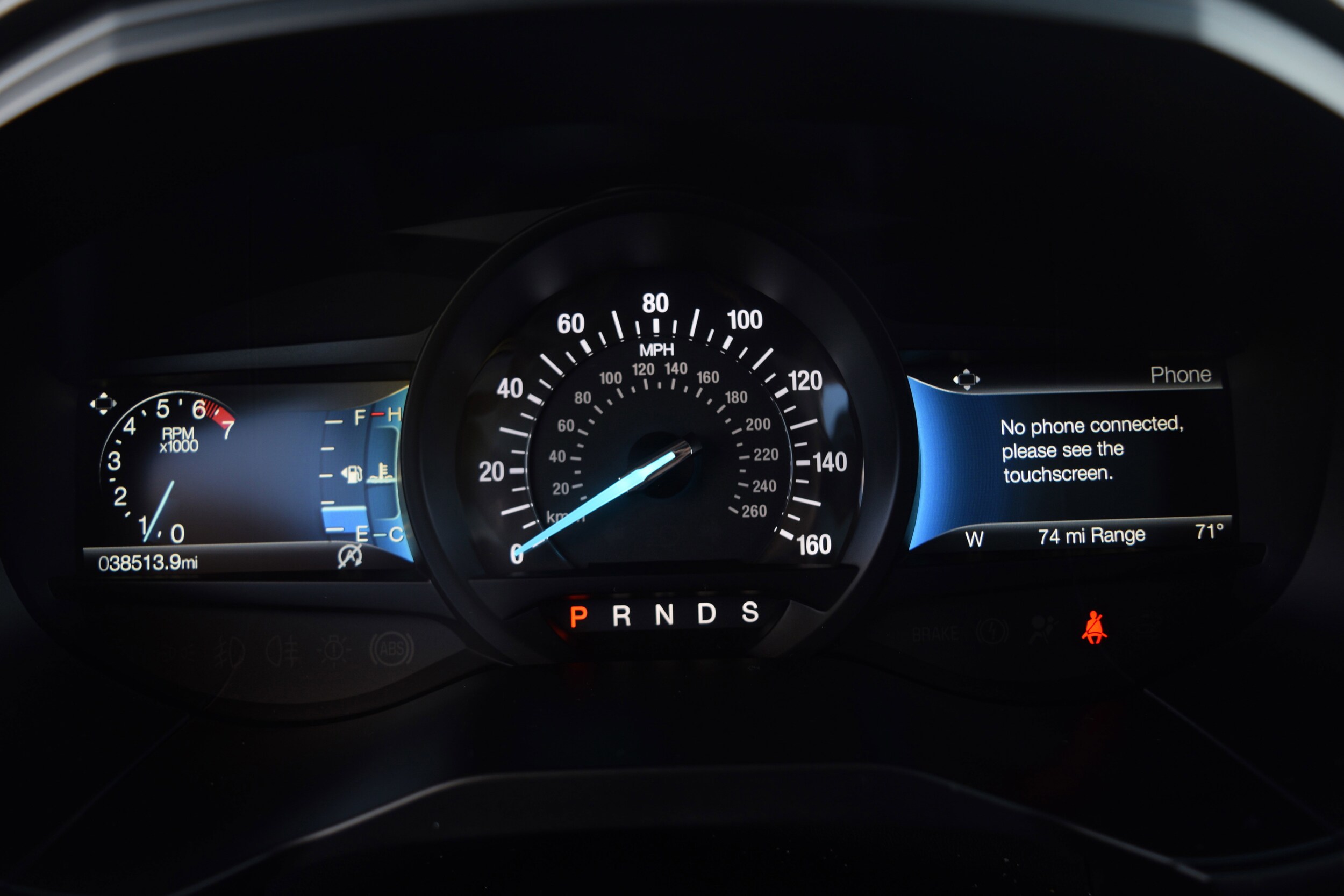 2022 Ford Edge Titanium photo 3