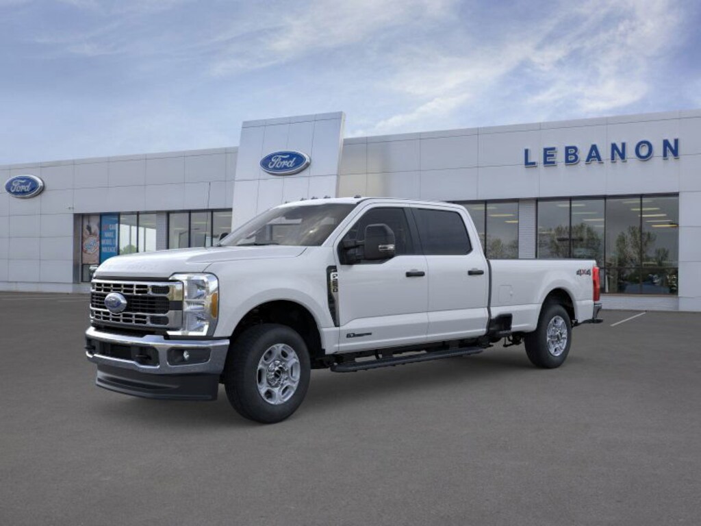 New 2026 Ford F-250 XLT Truck Crew Cab