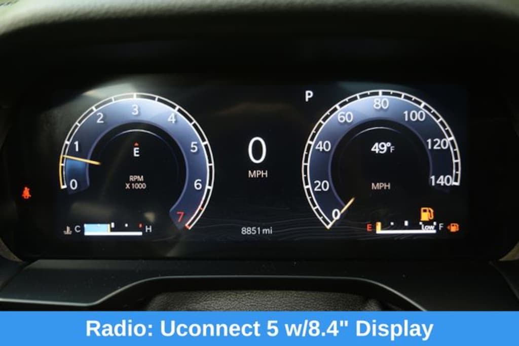 Used 2024 Jeep Grand Cherokee Laredo SUV