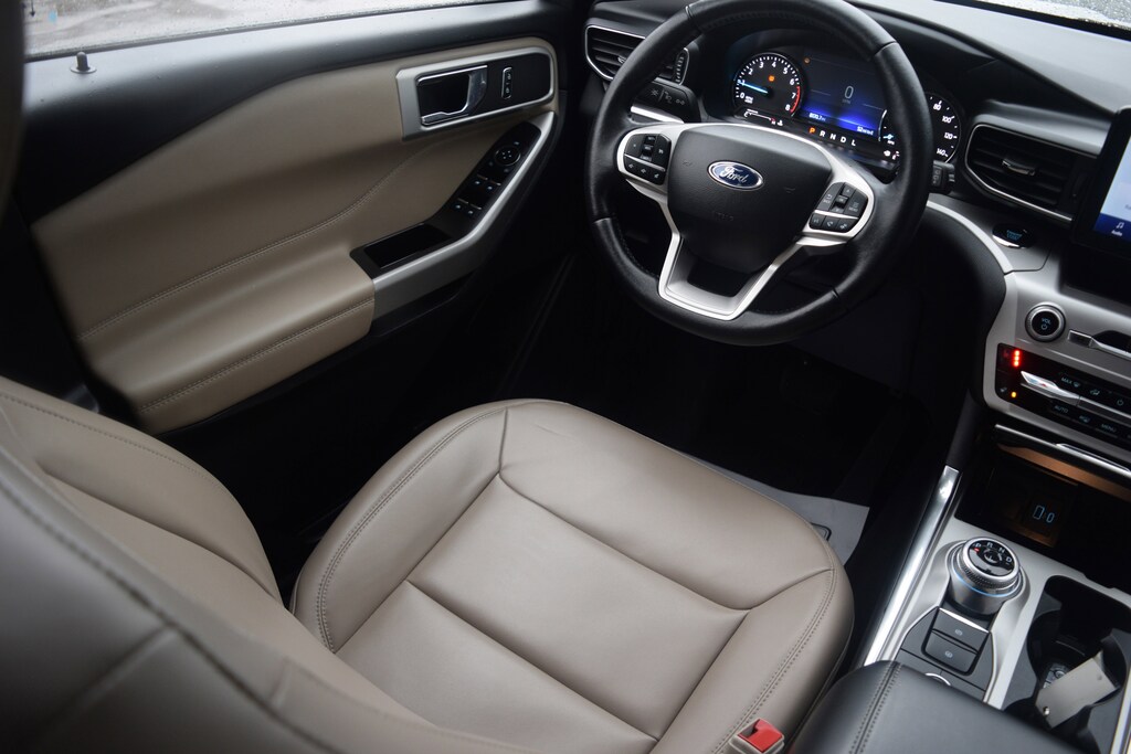 Used 2022 Ford Explorer XLT SUV