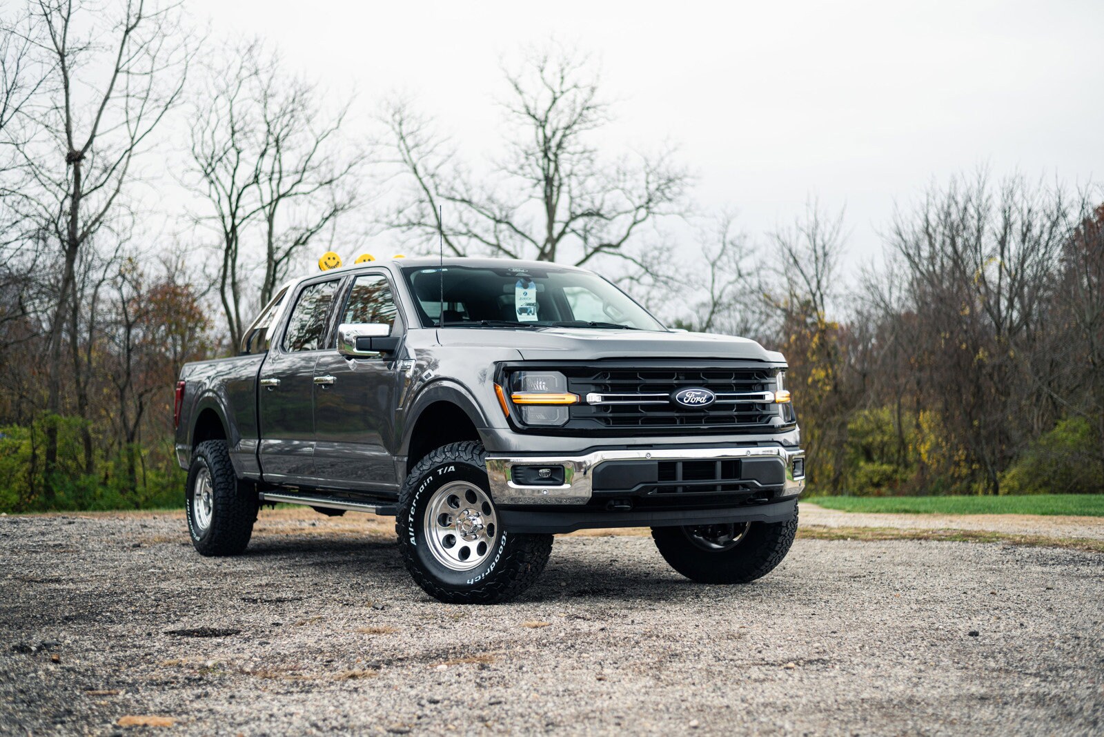 2024 Ford F-150 XLT photo 3