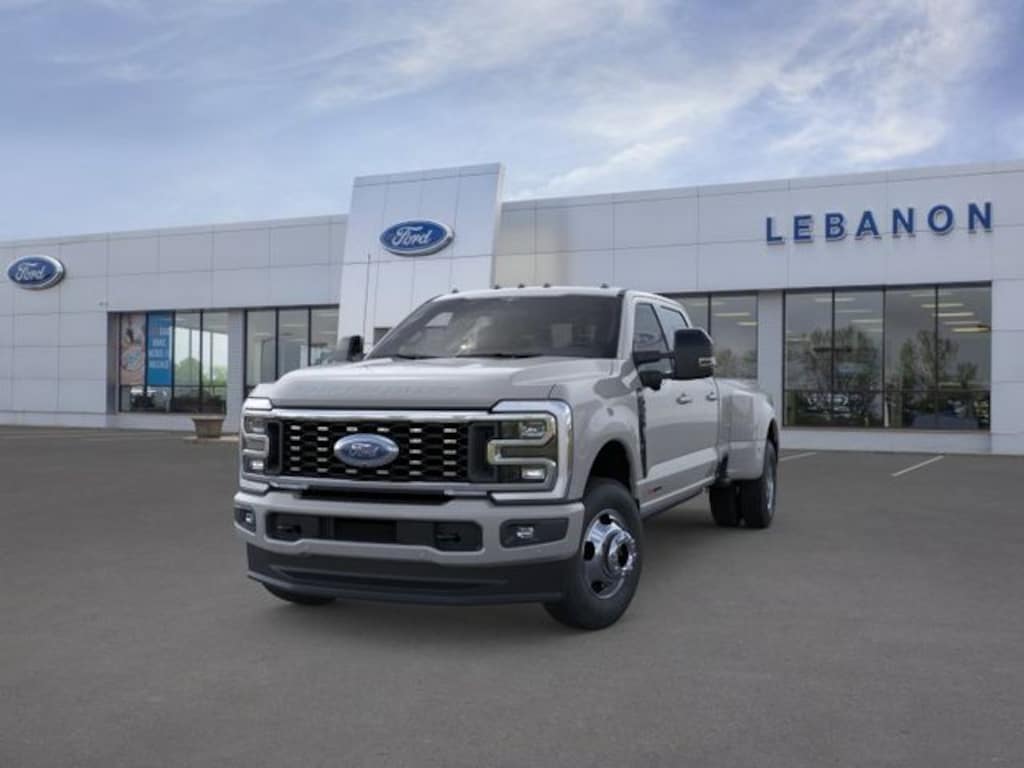 New 2026 Ford F-350SD Platinum Truck Crew Cab