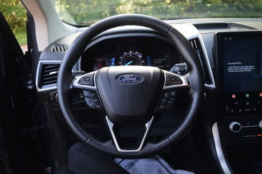 Used 2022 Ford Edge SUV