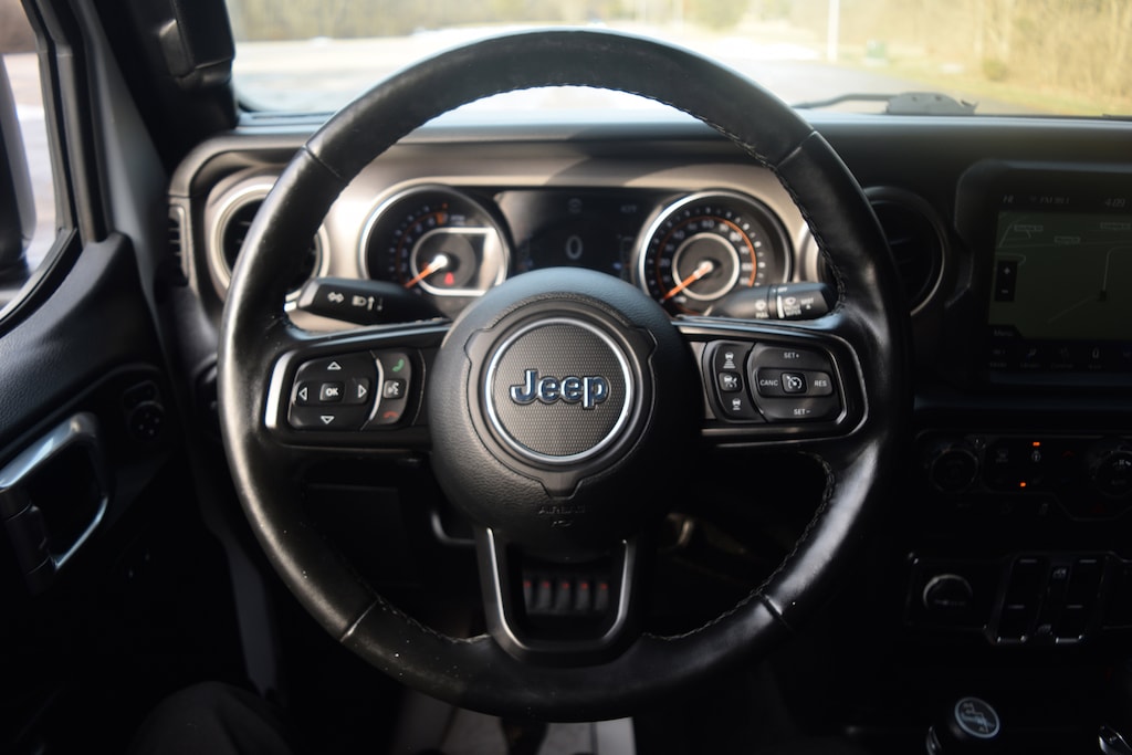 Certified 2021 Jeep Gladiator Sport Truck Crew Cab