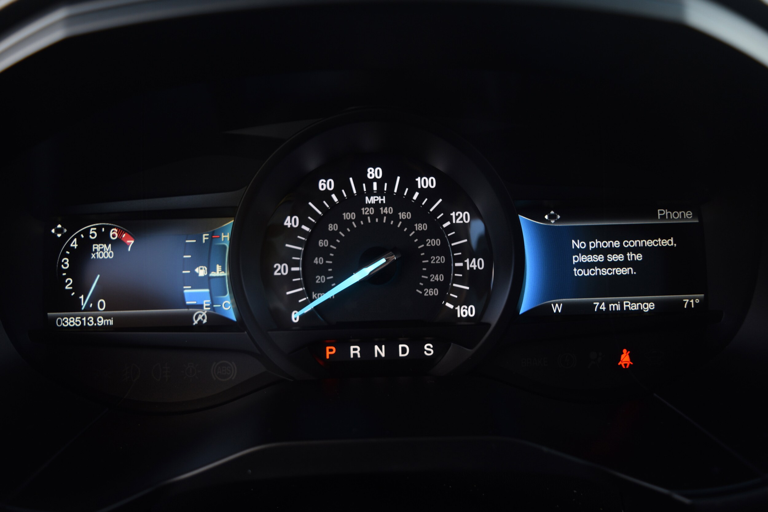 2022 Ford Edge Titanium photo 3