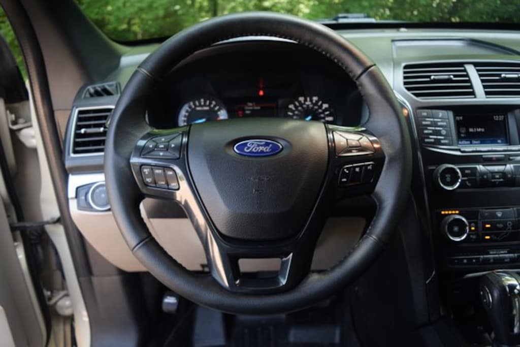 Used 2018 Ford Explorer XLT SUV