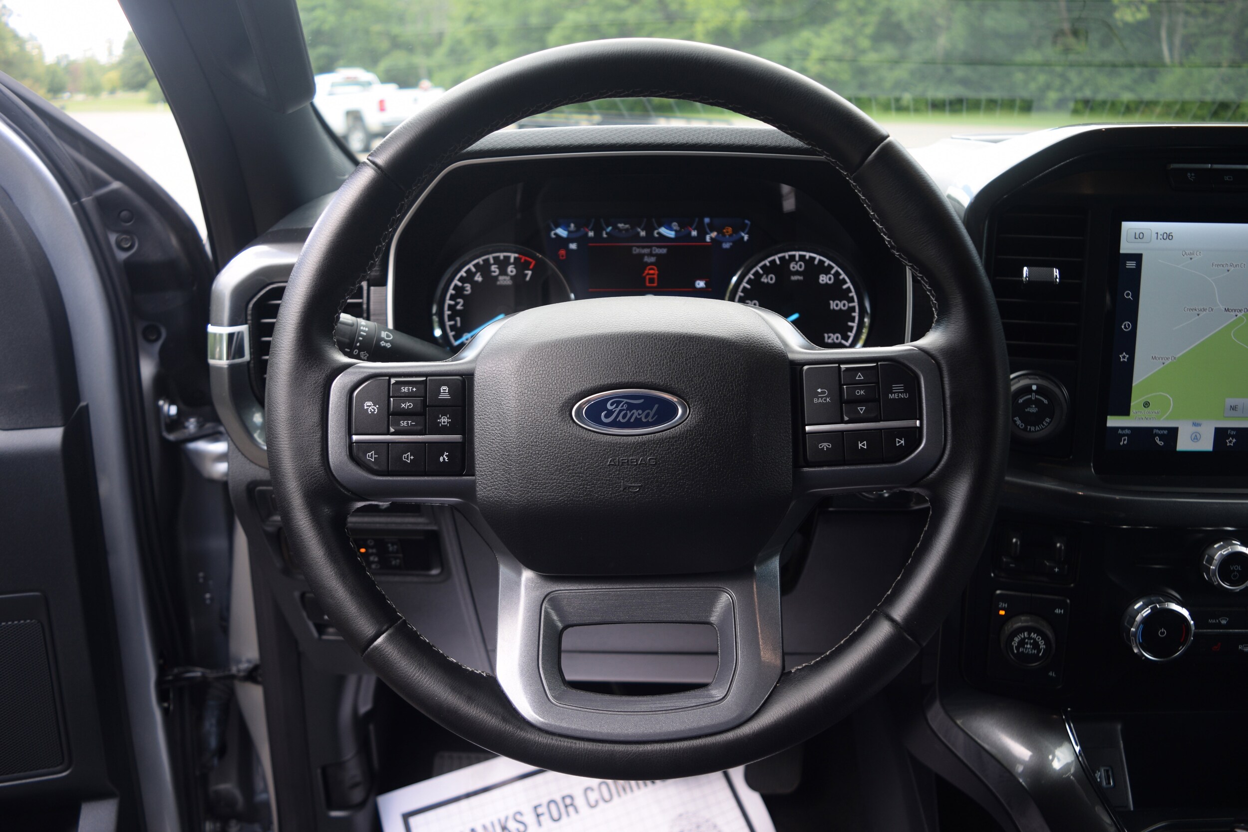 2023 Ford F-150 XLT photo 4