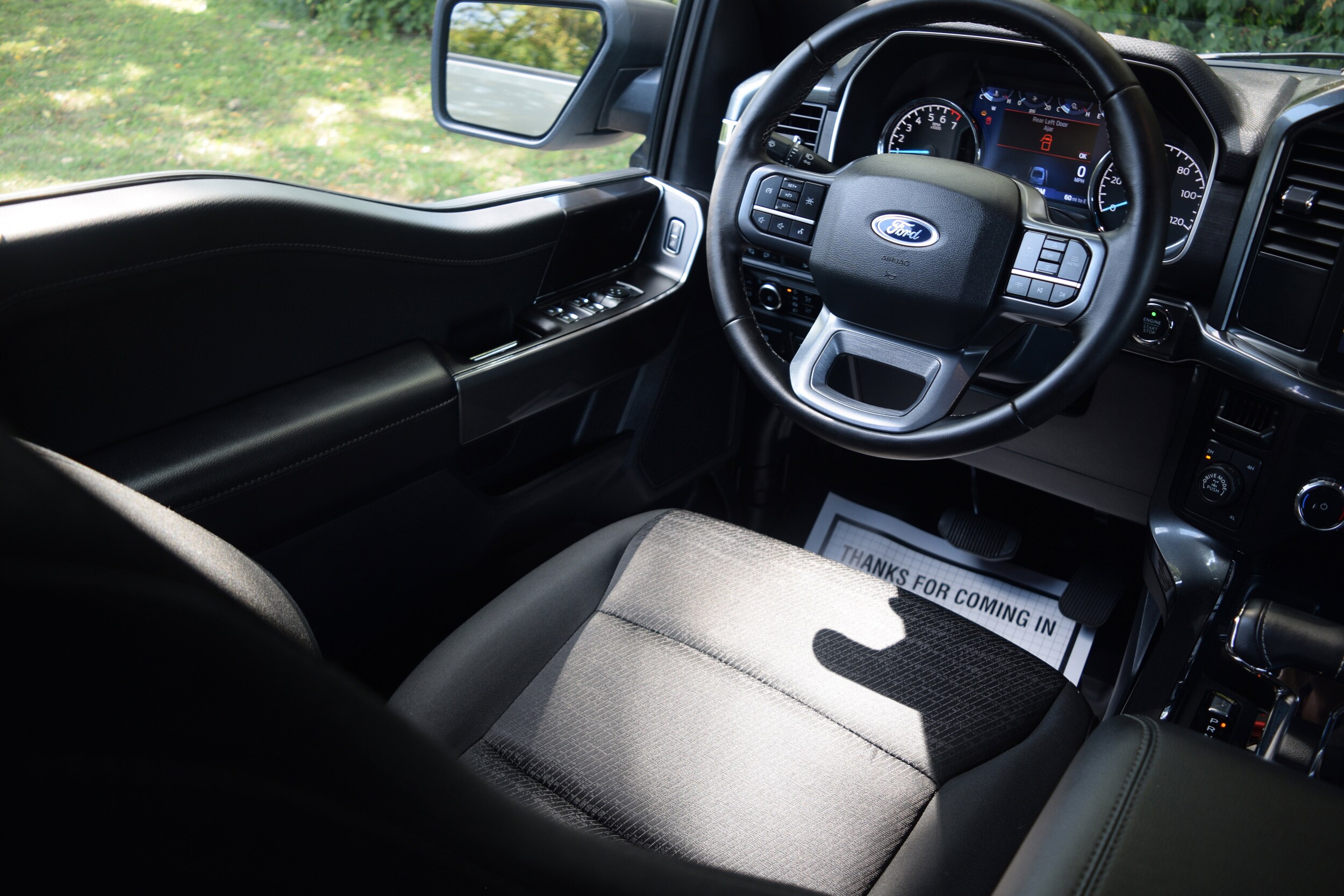 2023 Ford F-150 XLT photo 2