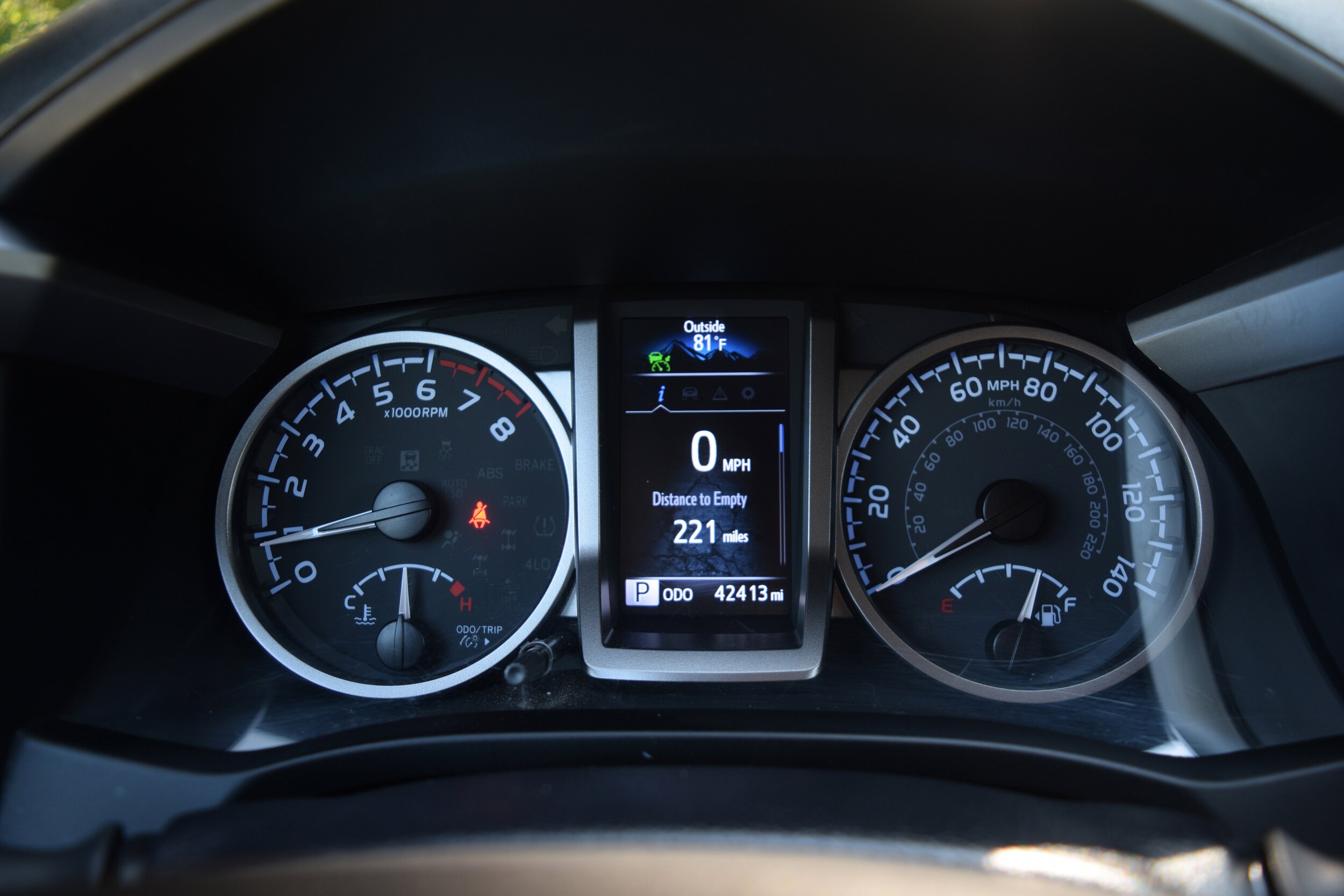 2021 Toyota Tacoma SR5 V6 photo 3