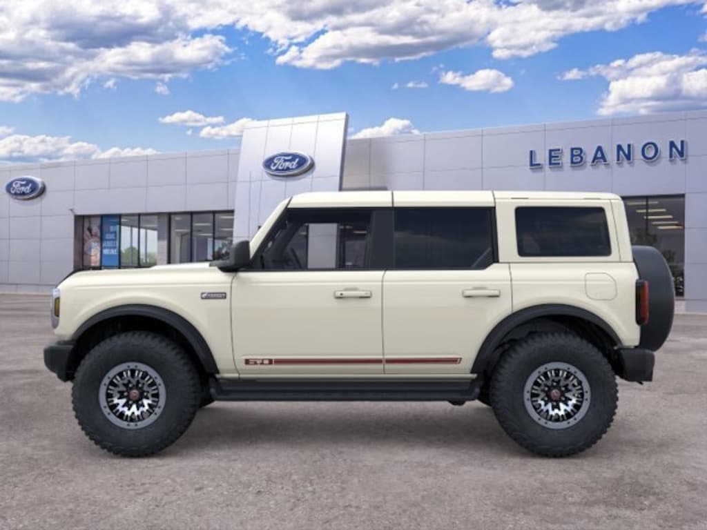 New 2026 Ford Bronco Outer Banks SUV