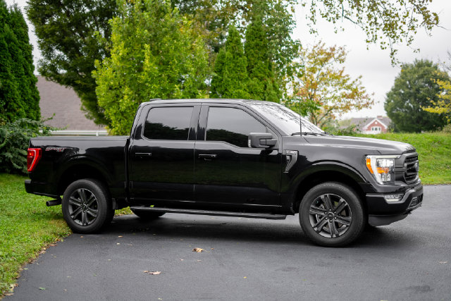 Used 2023 Ford F-150 XLT Truck SuperCrew Cab