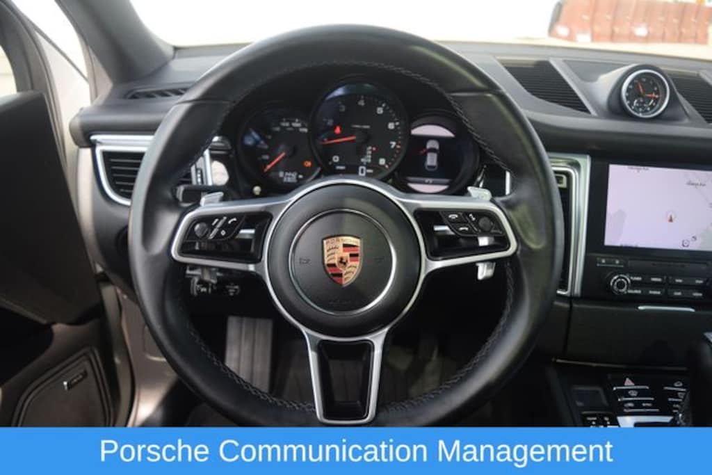 Used 2018 Porsche Macan Base SUV