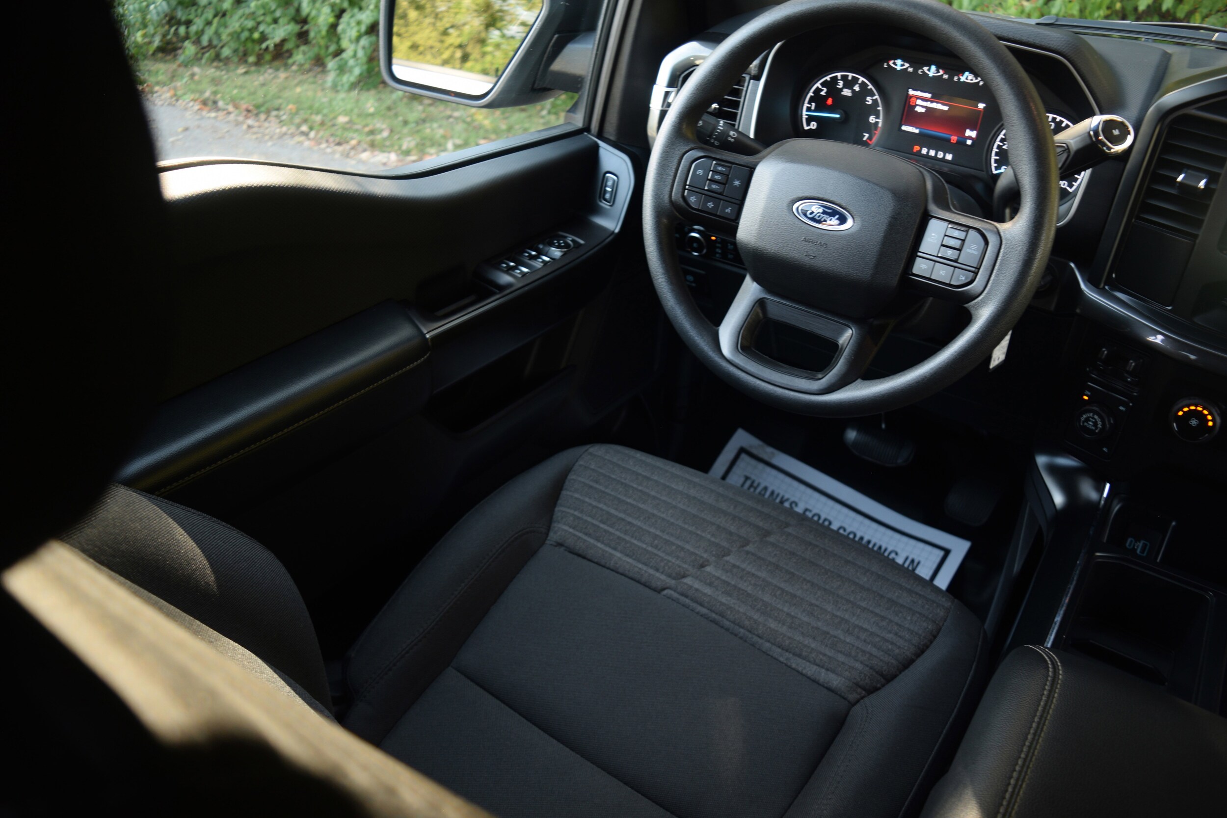 2023 Ford F-150 XL photo 2