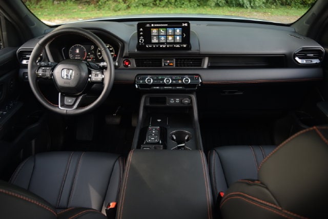 2025 Honda Pilot TrailSport - Photo 9