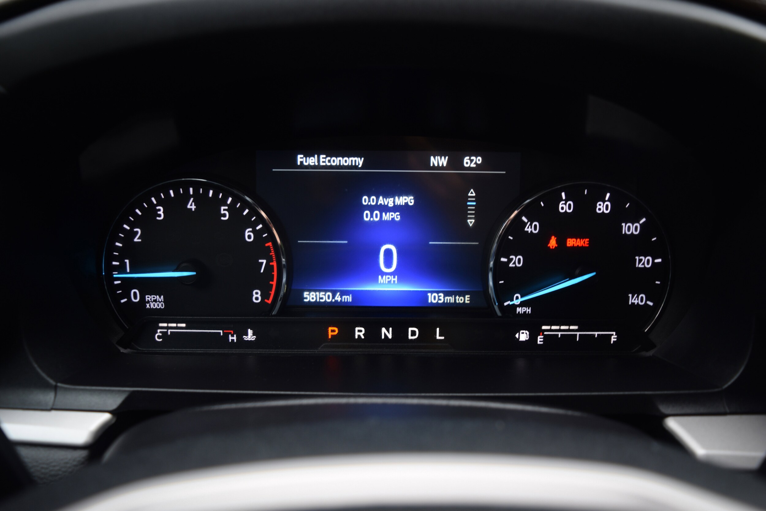 2022 Ford Explorer XLT photo 3