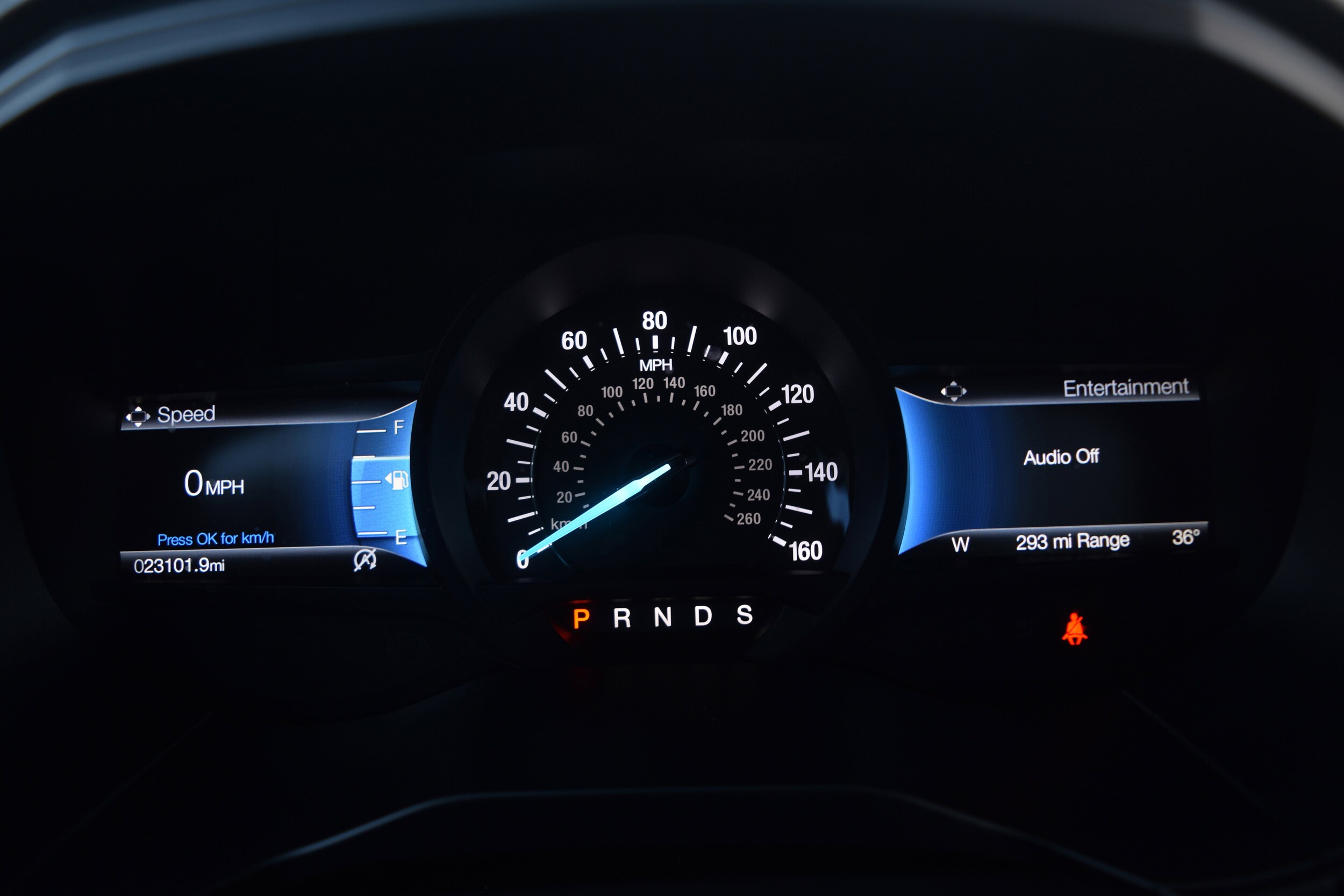 2022 Ford Edge Titanium photo 3