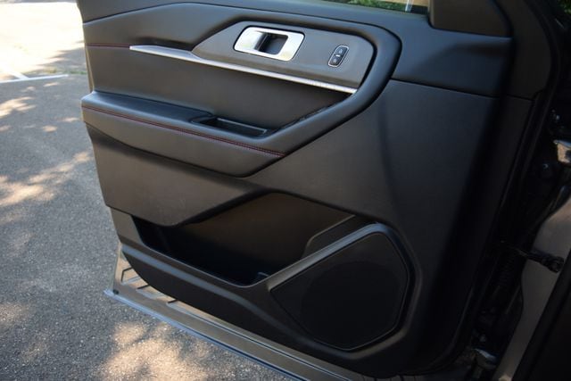 2025 Ford Explorer ST-LINE - Photo 19