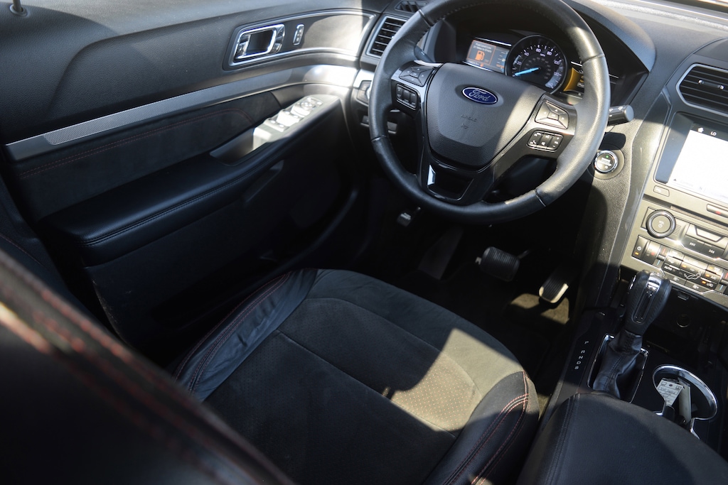 Used 2018 Ford Explorer XLT SUV