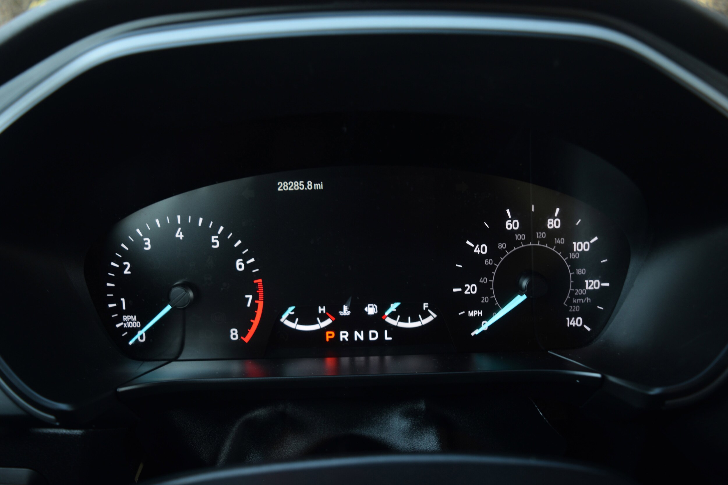 2020 Ford Escape S photo 2