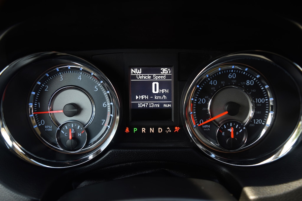 Used 2015 Chrysler Town & Country Touring Van