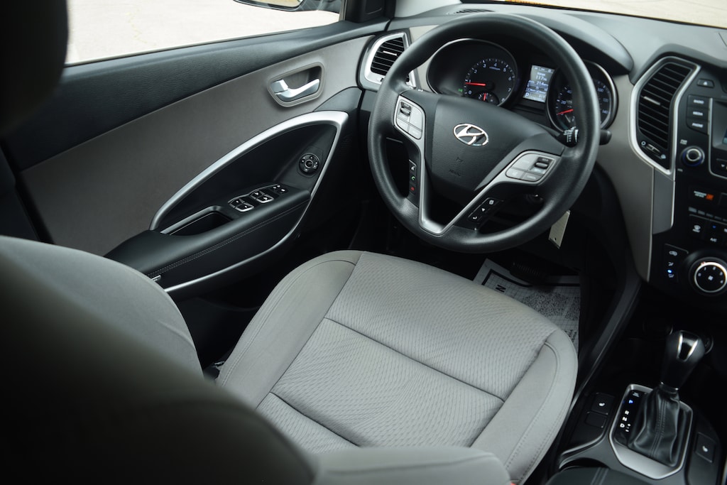 Used 2015 Hyundai Santa Fe Sport 2.4L SUV