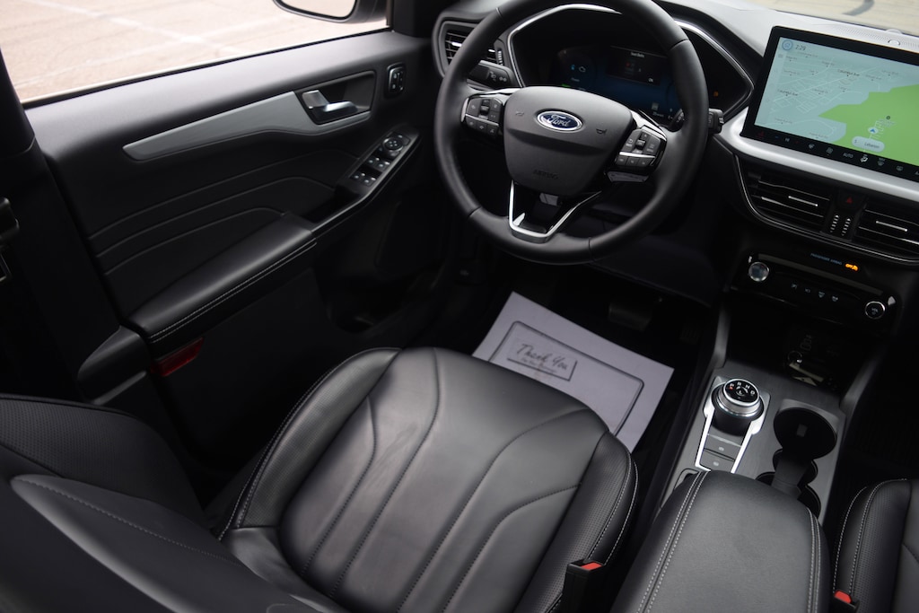 Used 2025 Ford Escape Platinum SUV