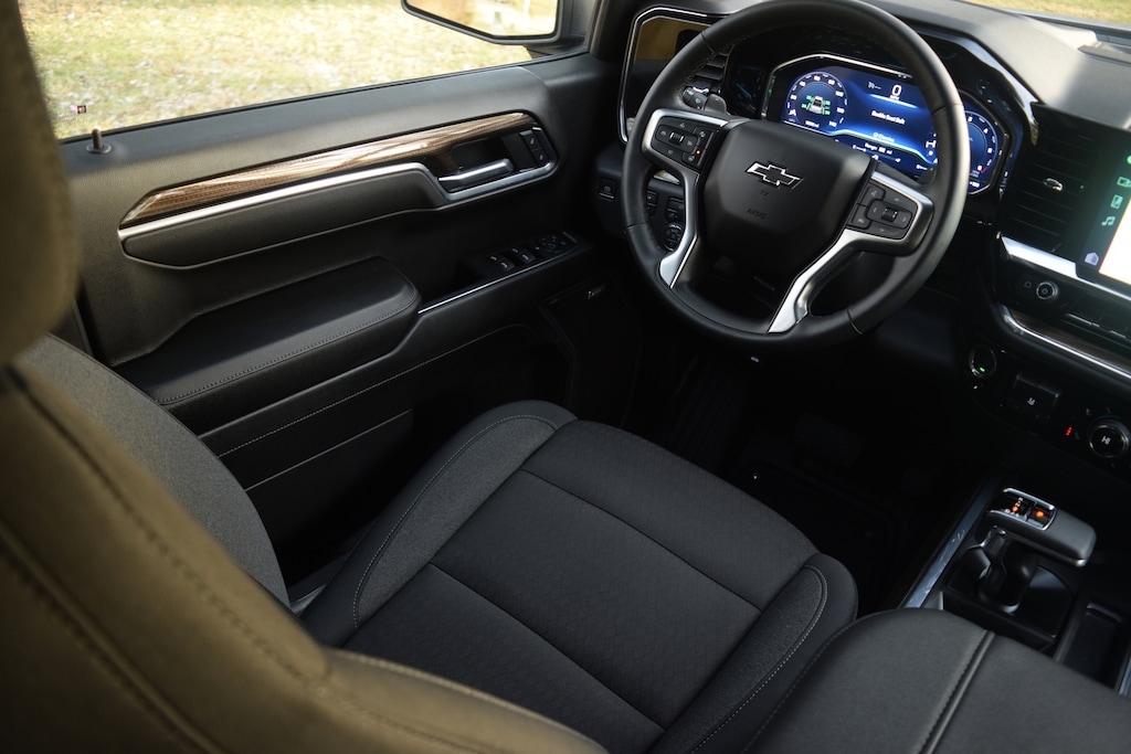 Used 2025 Chevrolet Silverado 1500 RST Truck Crew Cab