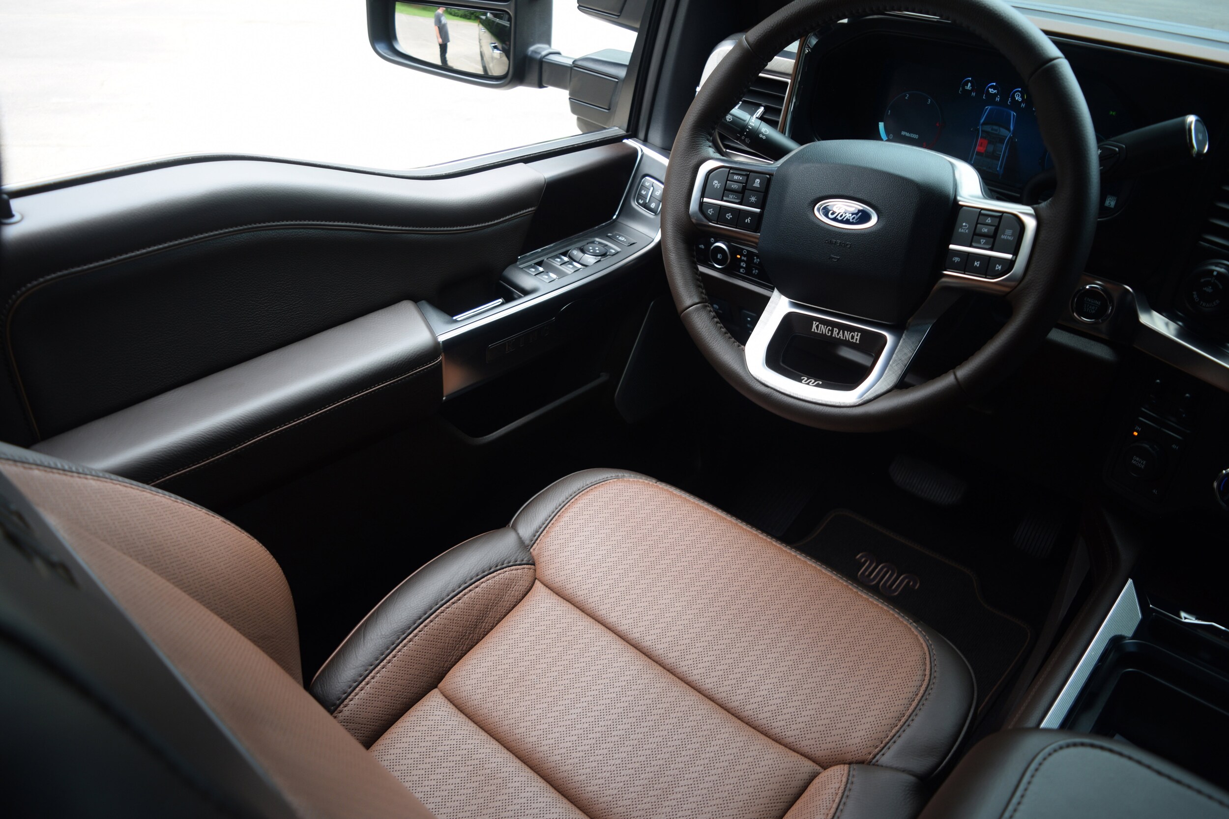 2024 Ford F-250 King Ranch photo 2