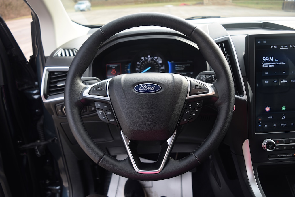 Used 2024 Ford Edge SUV
