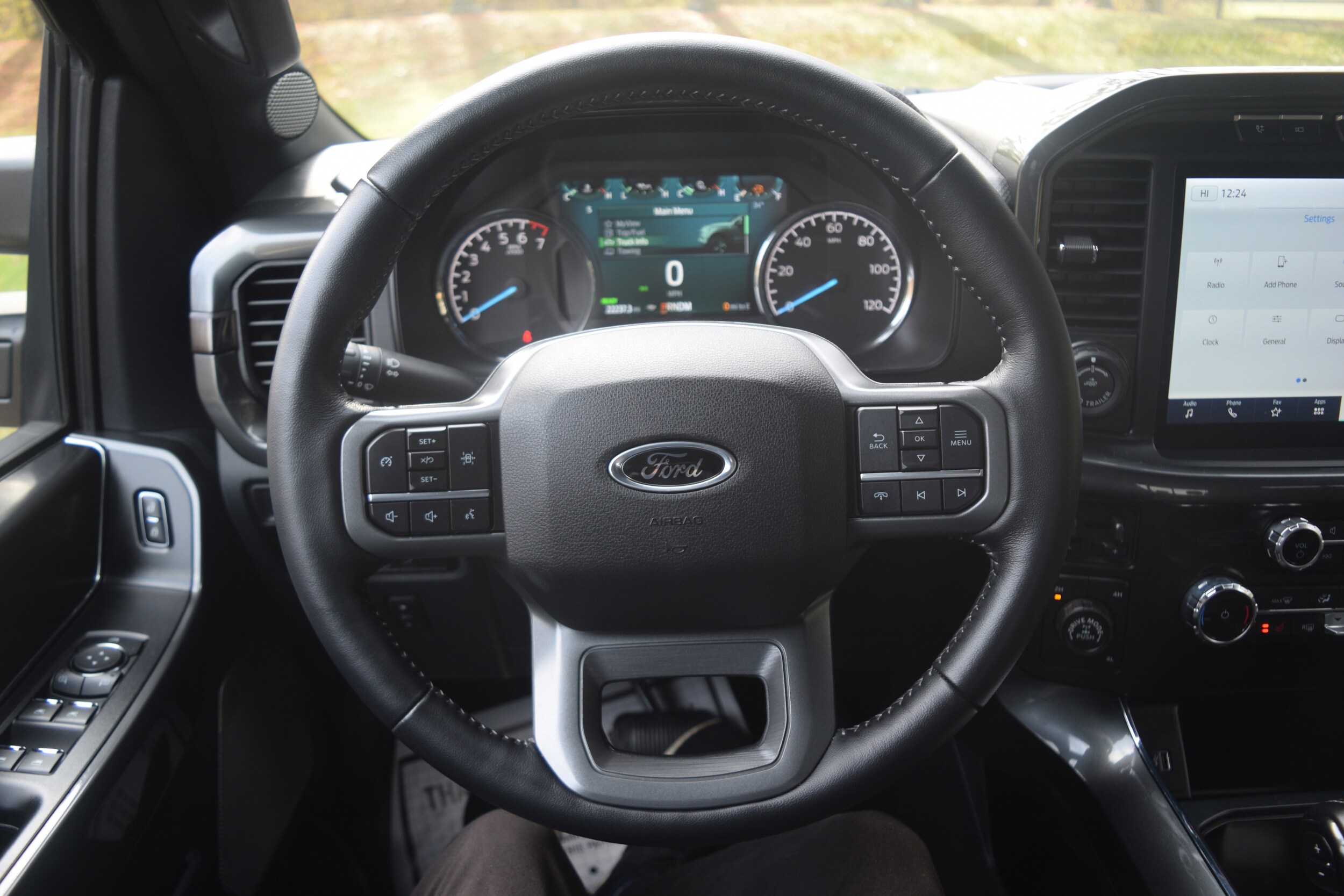 2022 Ford F-150 XLT photo 3