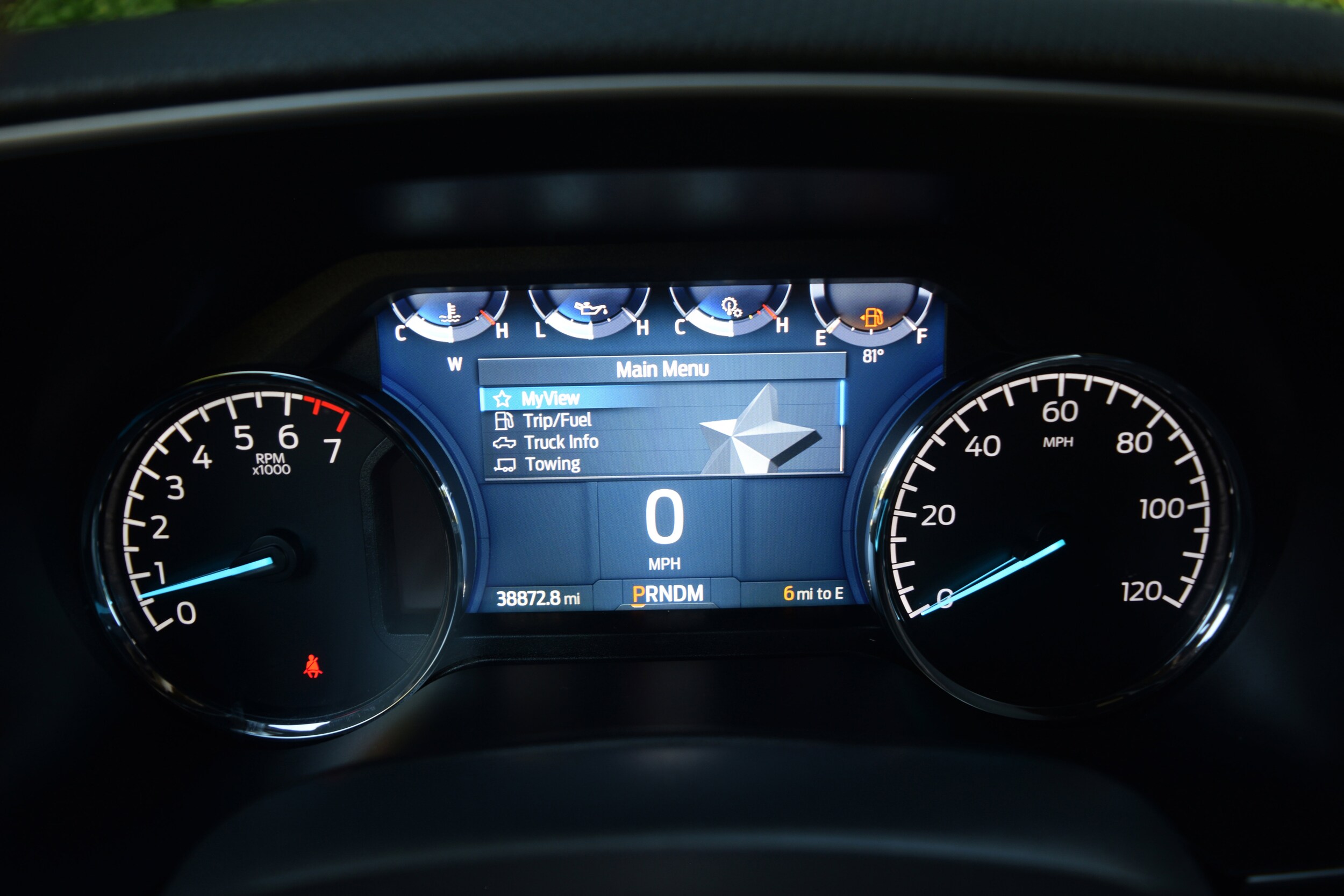 2023 Ford F-150 XLT photo 3