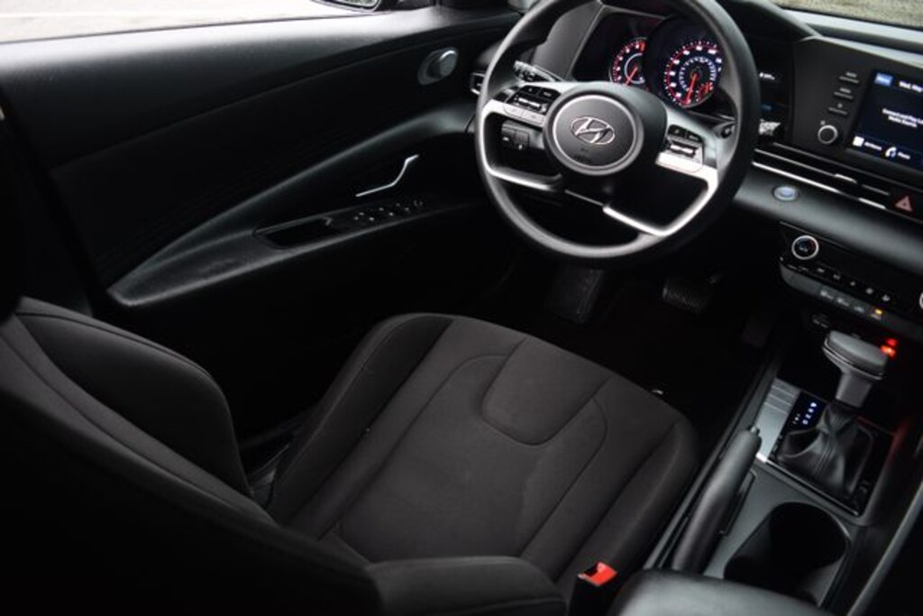 Used 2021 Hyundai Elantra SEL Sedan