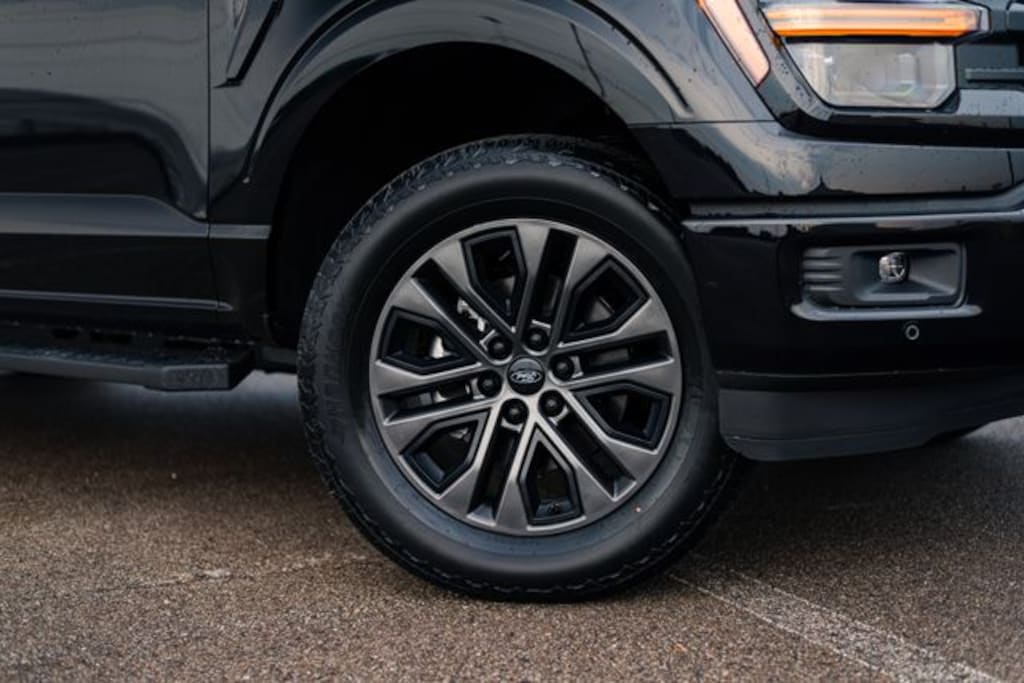 New 2026 Ford F-150 XLT Truck SuperCrew Cab