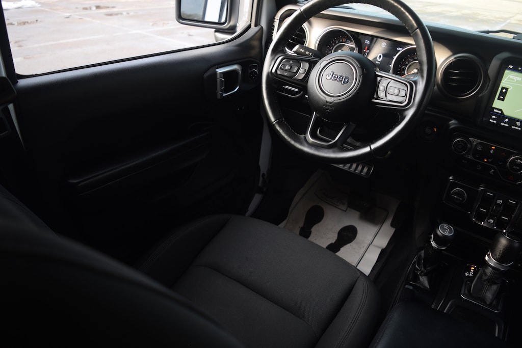 Certified 2021 Jeep Gladiator Sport Truck Crew Cab