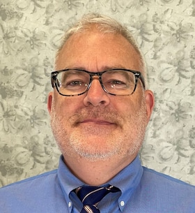 Staff member Peter Flanders from ID_32194d