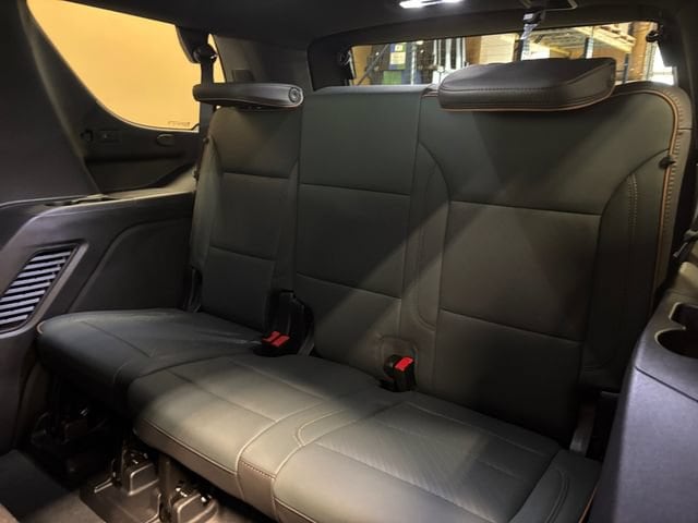 2026 GMC Yukon AT4 - Photo 17