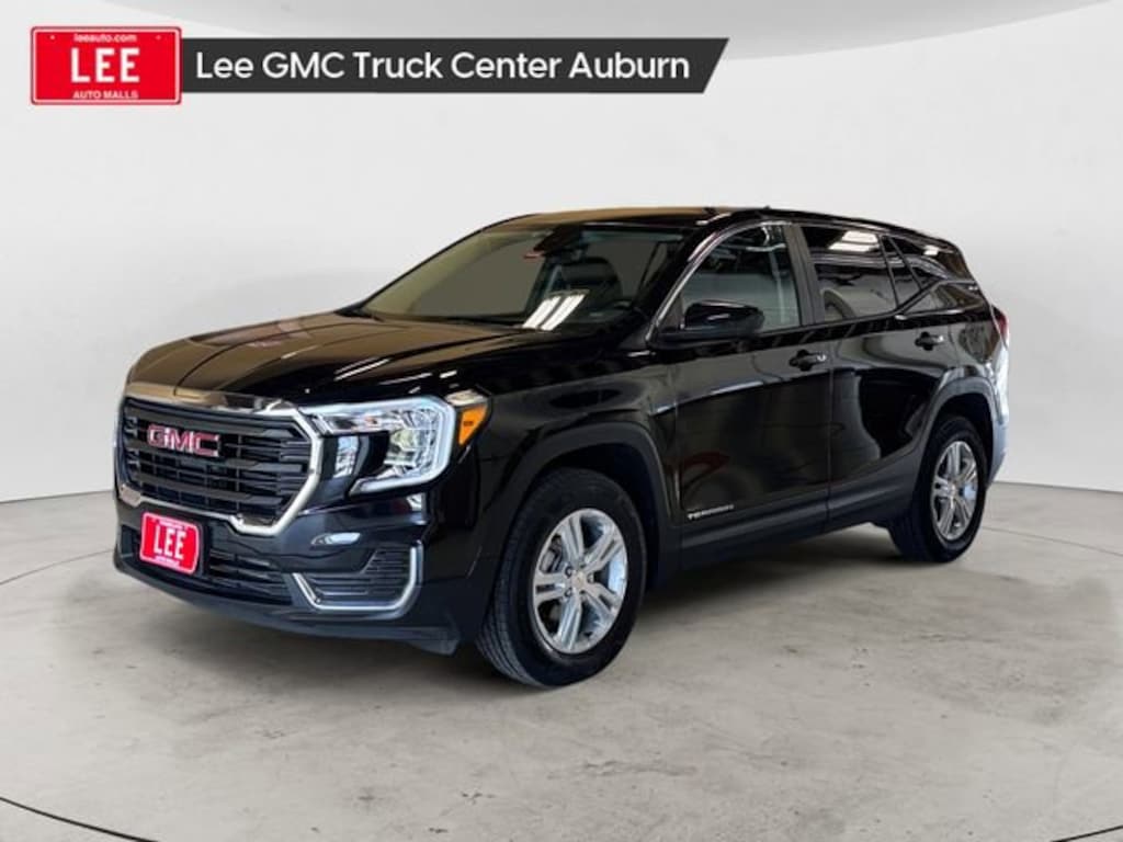 Used 2024 GMC Terrain SLE SUV